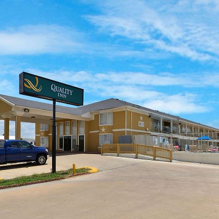 Quality Inn Gonzales Экстерьер фото