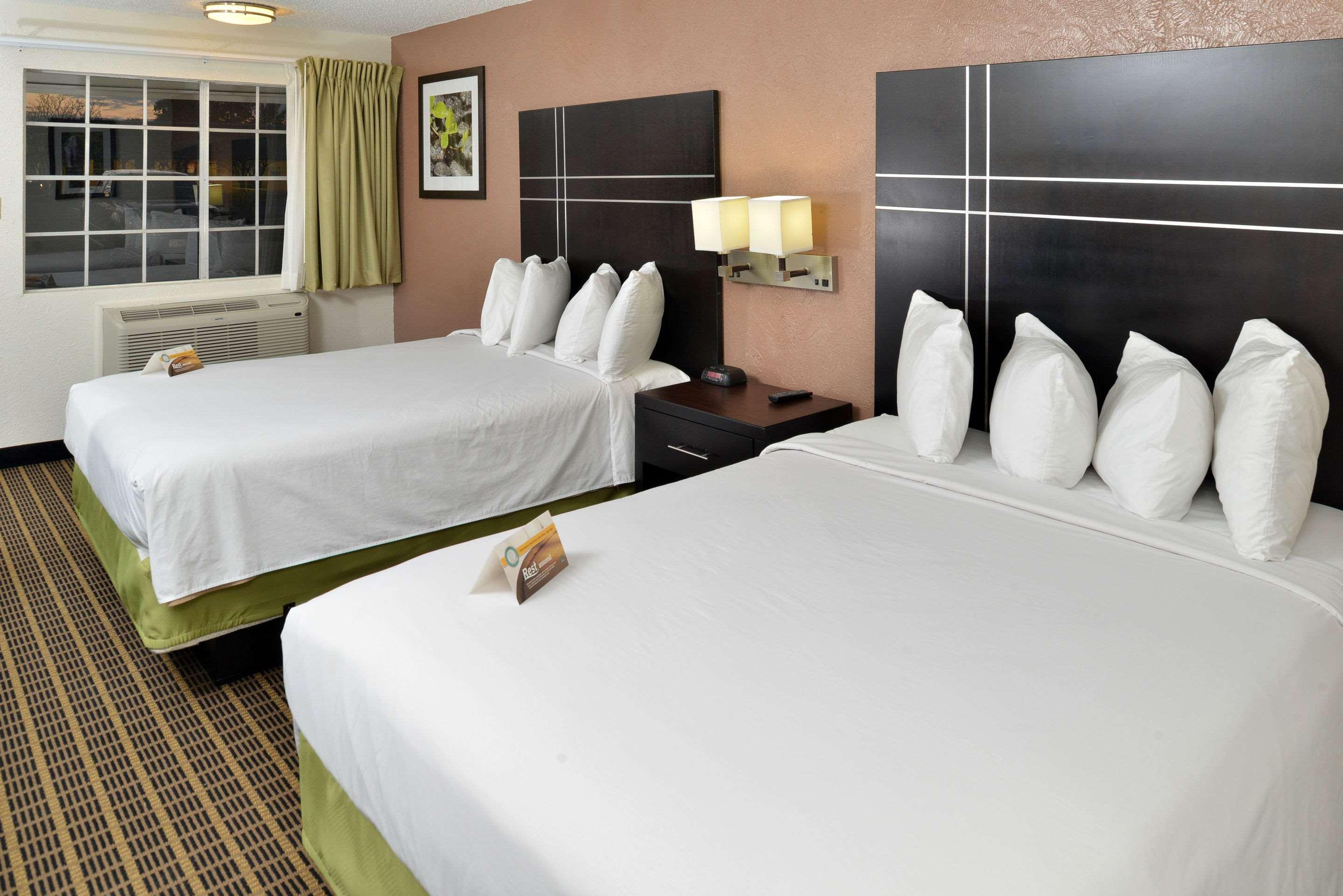 Quality Inn Gonzales Экстерьер фото